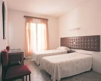 Caribe Hotel 3*