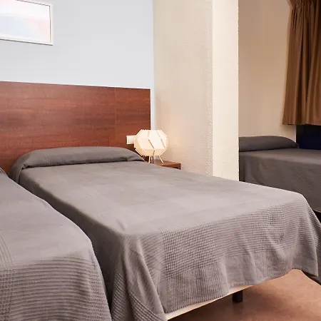 Hotel Caribe 3*