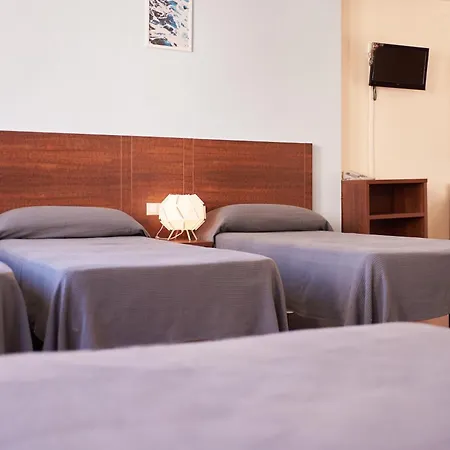 酒店 Caribe 滨海略雷特